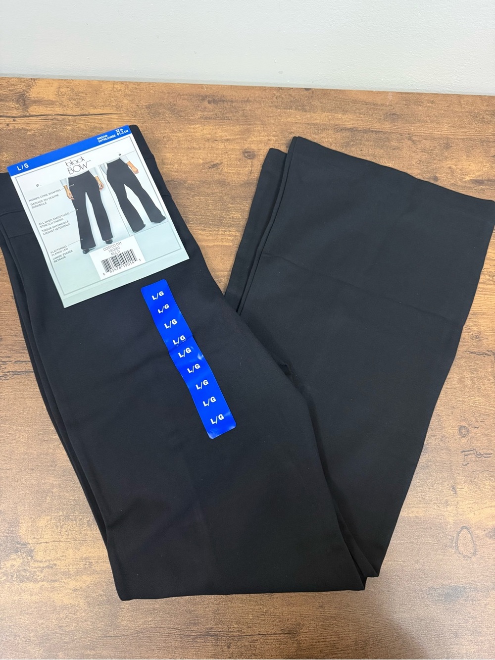 NWT Black Pull-On Flare Pants - Women Large